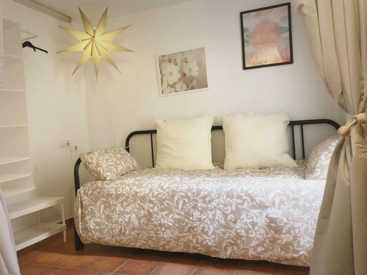 Preciosa Villa En El Corazon De Gandia Bagian luar foto